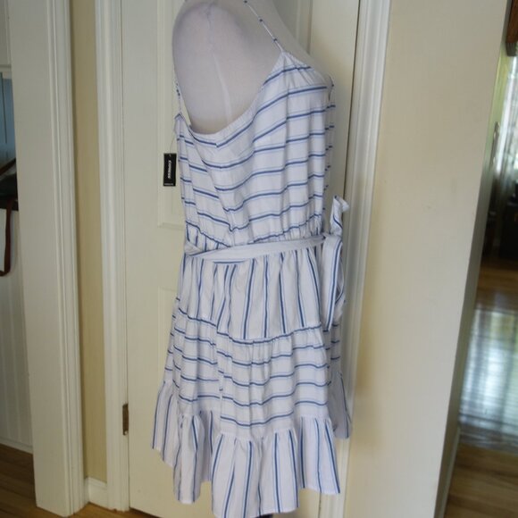 NWT $88 EXPRESS White Blue Stripe Waist Tie Tiered Sundress – XL - Picture 6 of 9